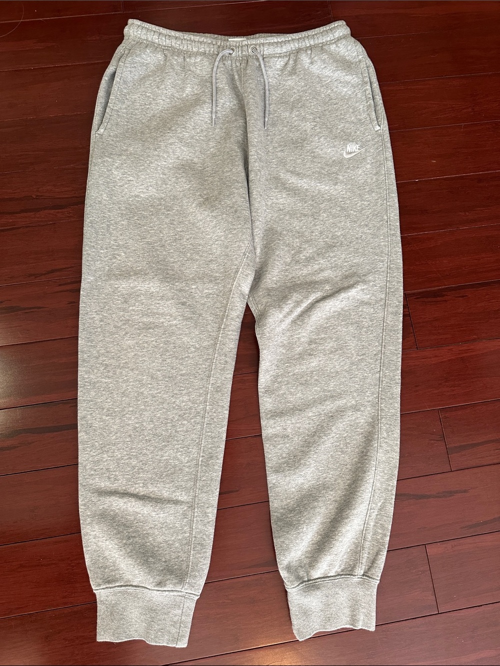 Nike Mens Medium Gray Fleece Joggers with Drawstring
